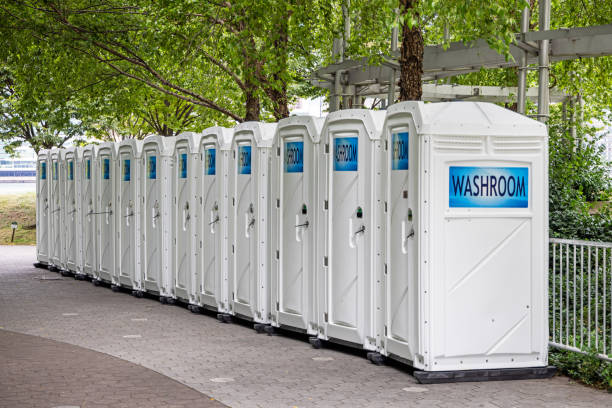 Best Portable bathroom rental  in Hinton, OK